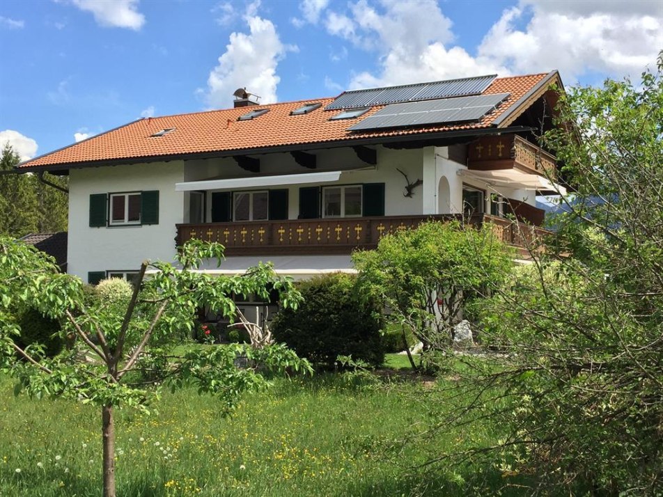 West Ansicht Ferienhaus Tratz