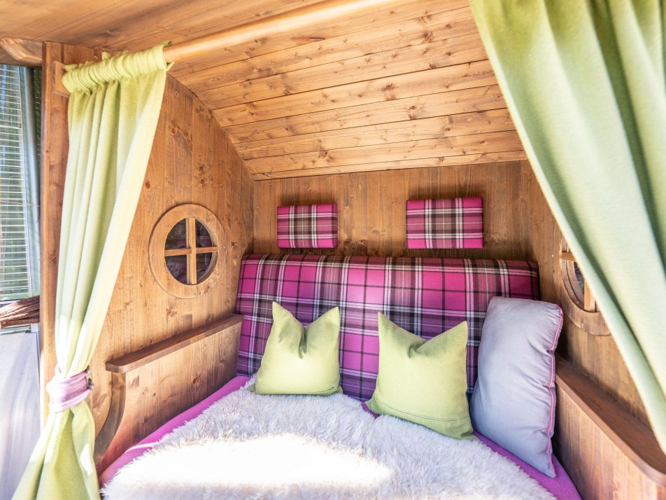 cozy alpine basket in the garden