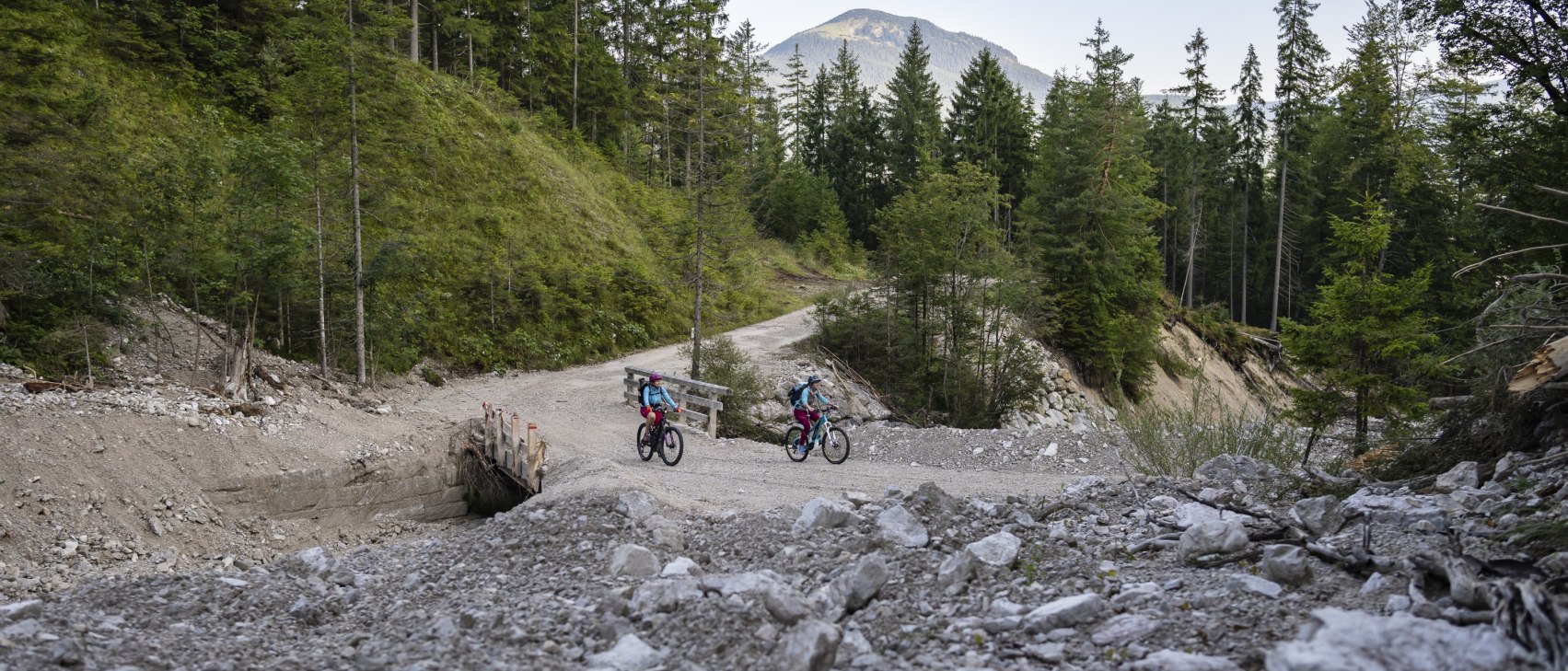 Mit den Bike von Krün zur Fischbachalm, © Alpenwelt Karwendel | Pierre Johne Mit den Bike von Krün zur Fischbachalm, © Alpenwelt Karwendel | Pierre Johne