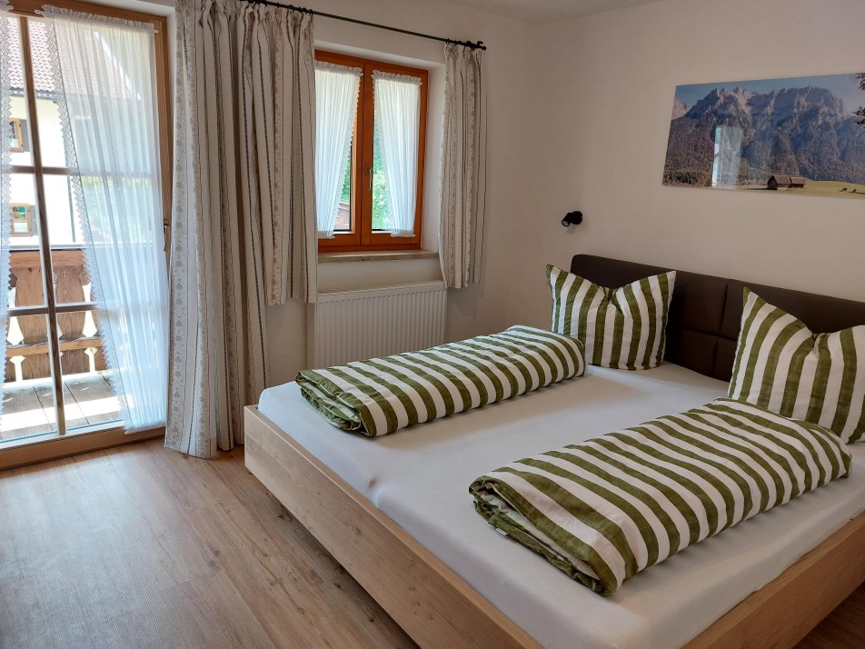 Schlafzimmer 3