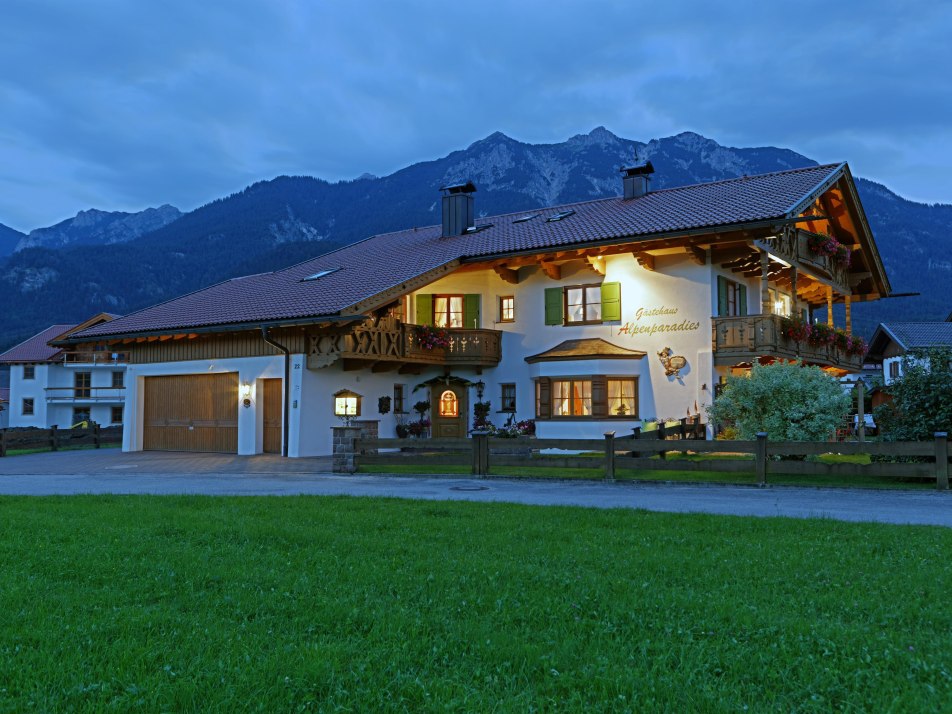 Alpenwelt Karwendel Alpenparadies Neuner-Zilk