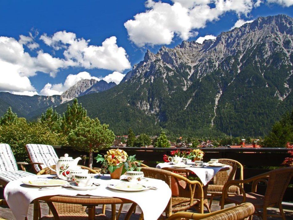 Frühstück auf der Terrasse