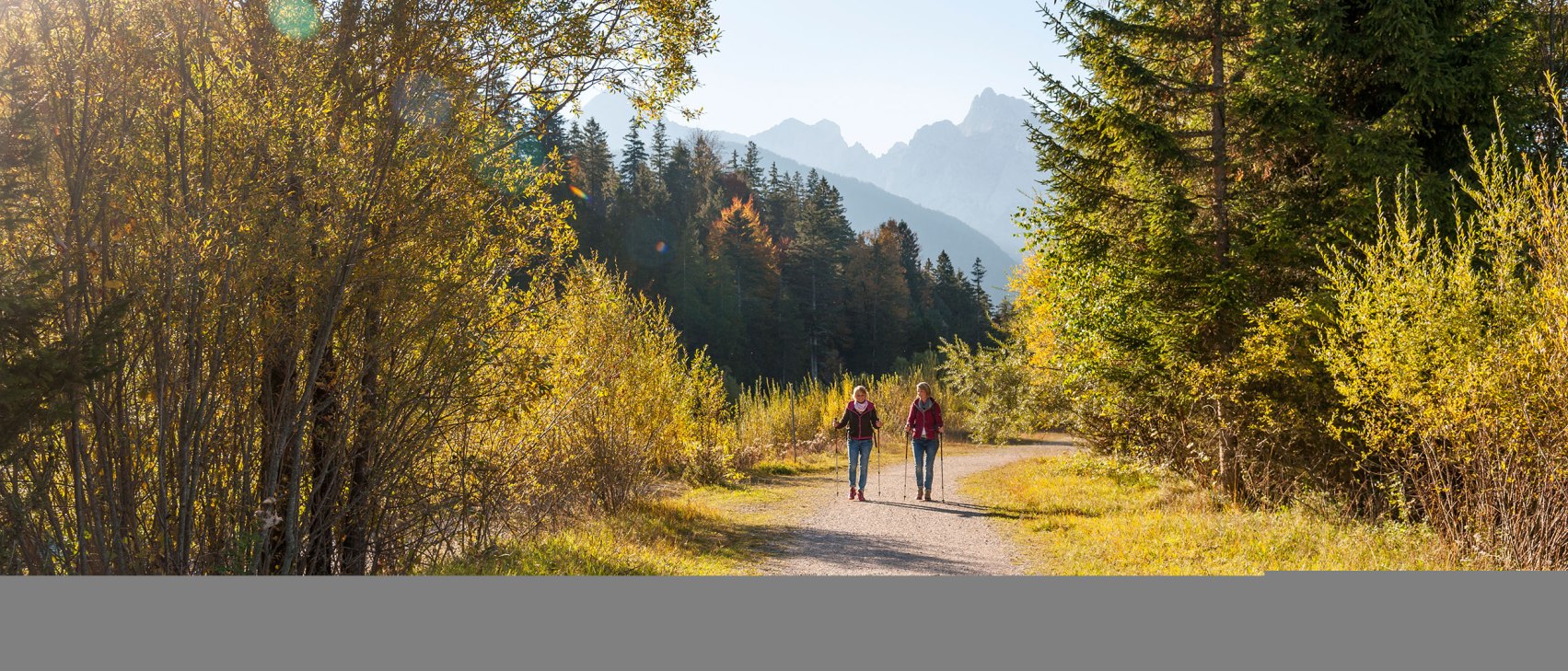Wandern um den Isarstausee, © Alpenwelt Karwendel |bayern.by | Gregor Lengler