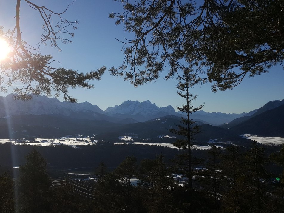 Blick auf Krün vom Schwarzkopf