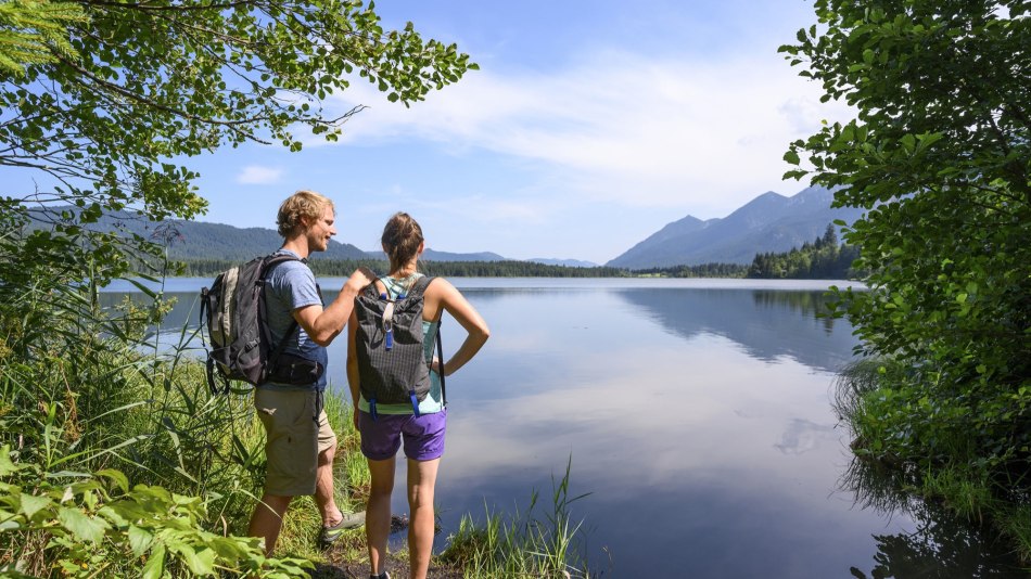 Wanderung am Barmsee bei Krün, © Alpenwelt Karwendel | Gregor Lengler