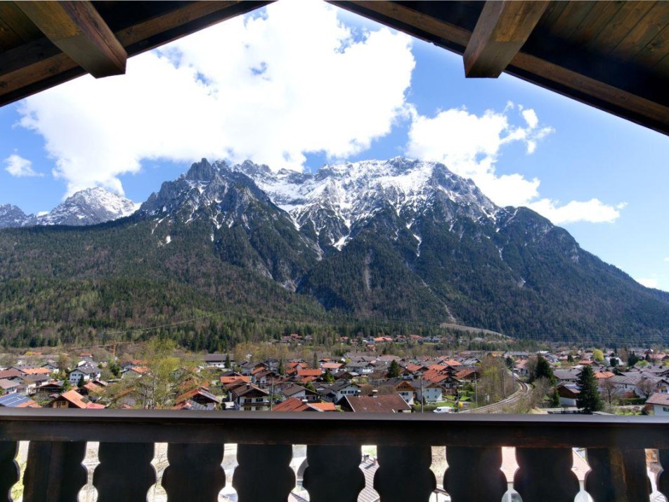 Panoramablick vom Balkon