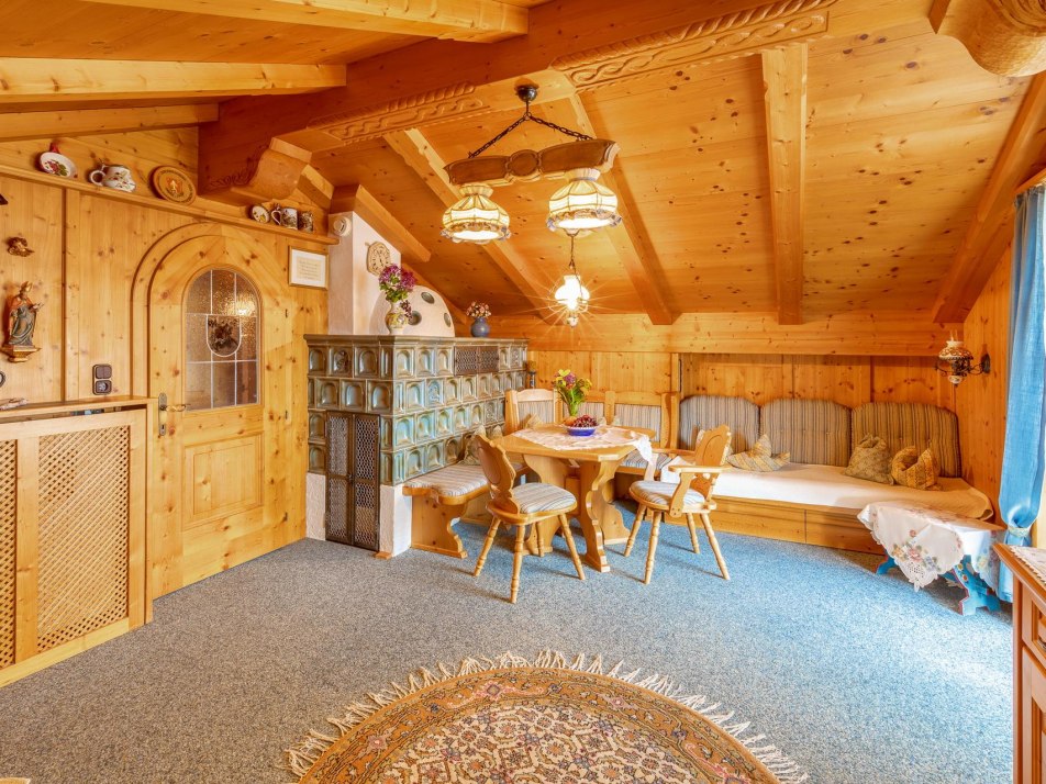 Wohnzimmer Wohnung Zugspitze, © Susanne Holzer