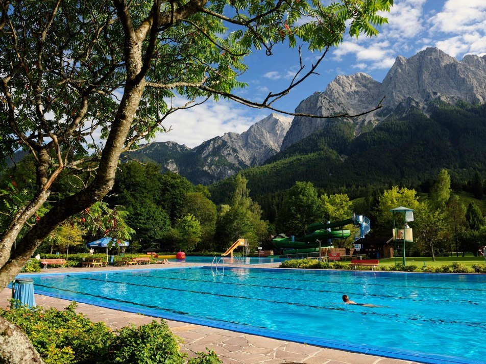 Zugspitzbad Freibad, © WOLFGANG EHN, WOLFGANG EHN      WWW.WOLFGANG-E