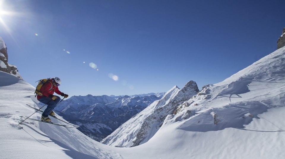 Die Dammkar ist mit über 7000 Metern Länge Deutschlands längste Freeride-Abfahrt., © Alpenwelt Karwendel | Hubert Hornsteiner