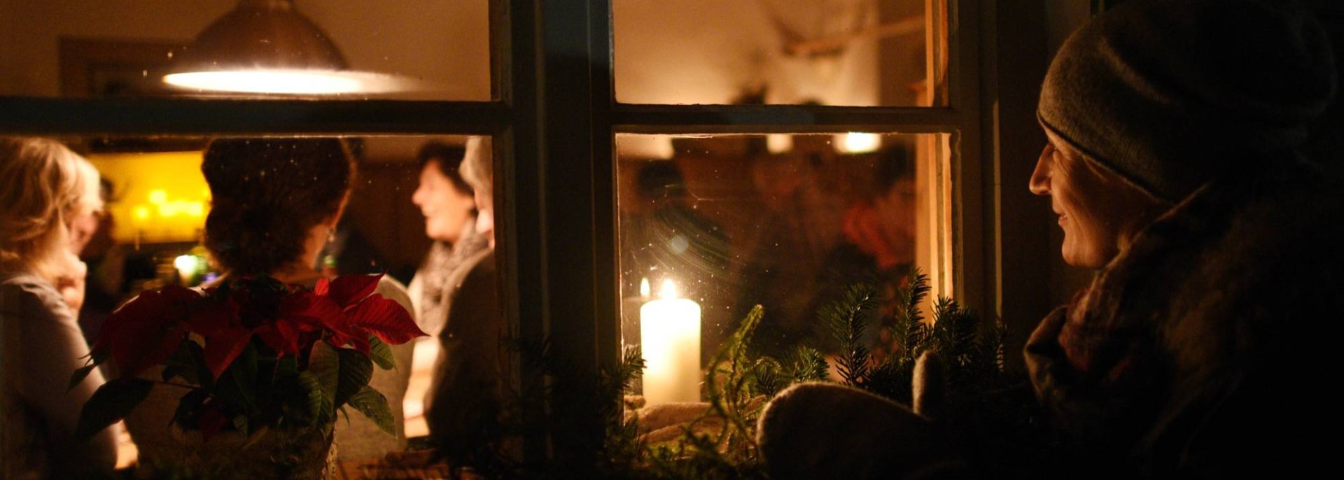 Einige Anwohner öffnen Ihre Häuser für die Besucher vom Adventsmarkt der Sinne in Wallgau., © Alpenwelt Karwendel | Angelika Warmuth