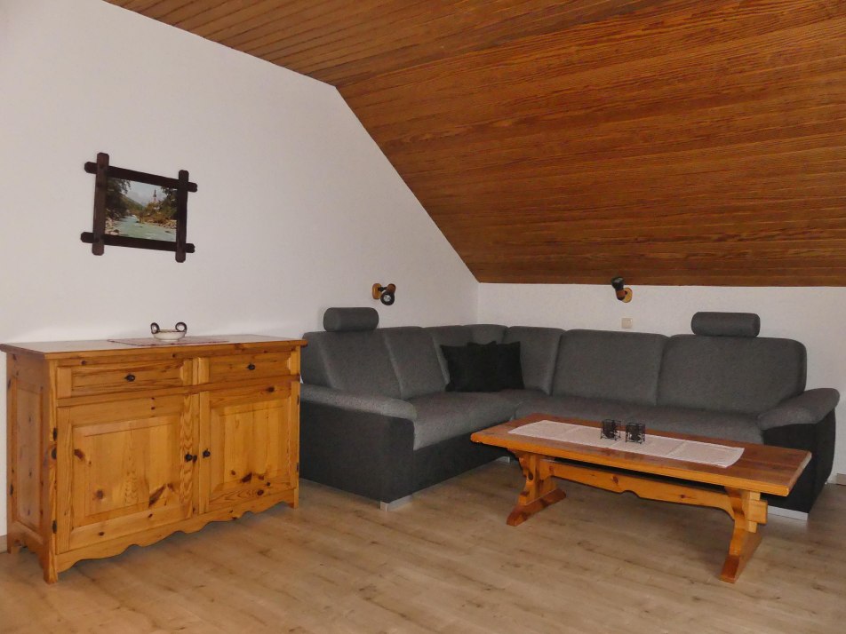FEWO 1 - Living Area