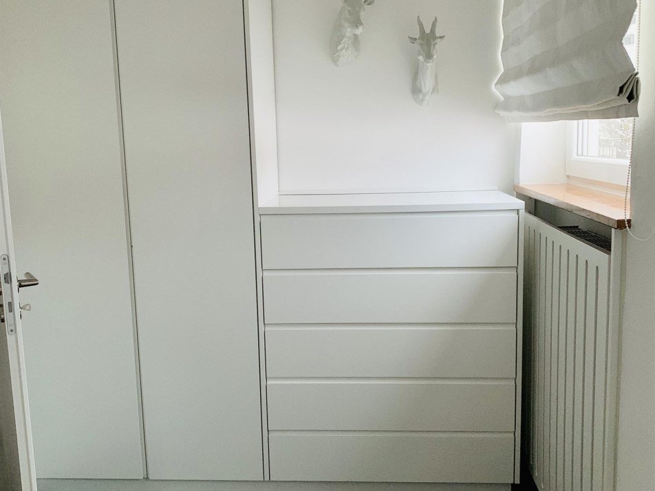 Kleiderschrank im Schlafzimmer, © Nicole van den Heuvel