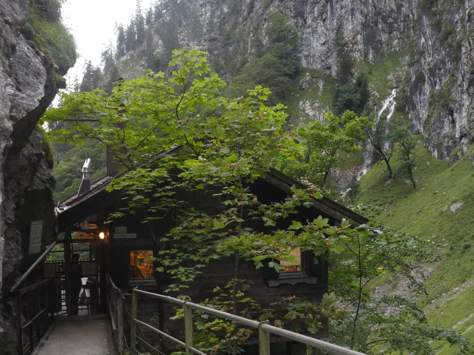 Höllentaleingangshütte, © Melanie und Christian Schweiger Höllentaleingangshütte, © Melanie und Christian Schweiger