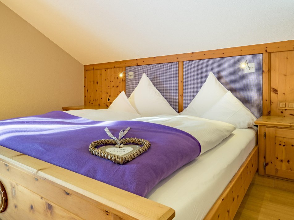 Ferienwohnung Gipfelglück Schlafzimmer-Ferienwohnu