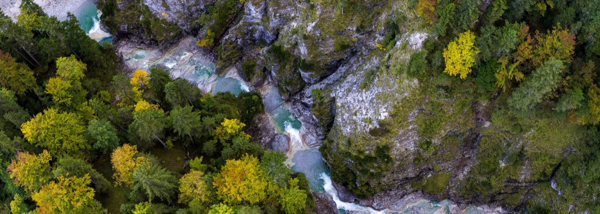 Finzklamm der ungezähmte Wasserlauf in Mitten wilder Natur der Alpenwelt Karwendel, © Alpenwelt Karwendel | Kriner & Weiermann