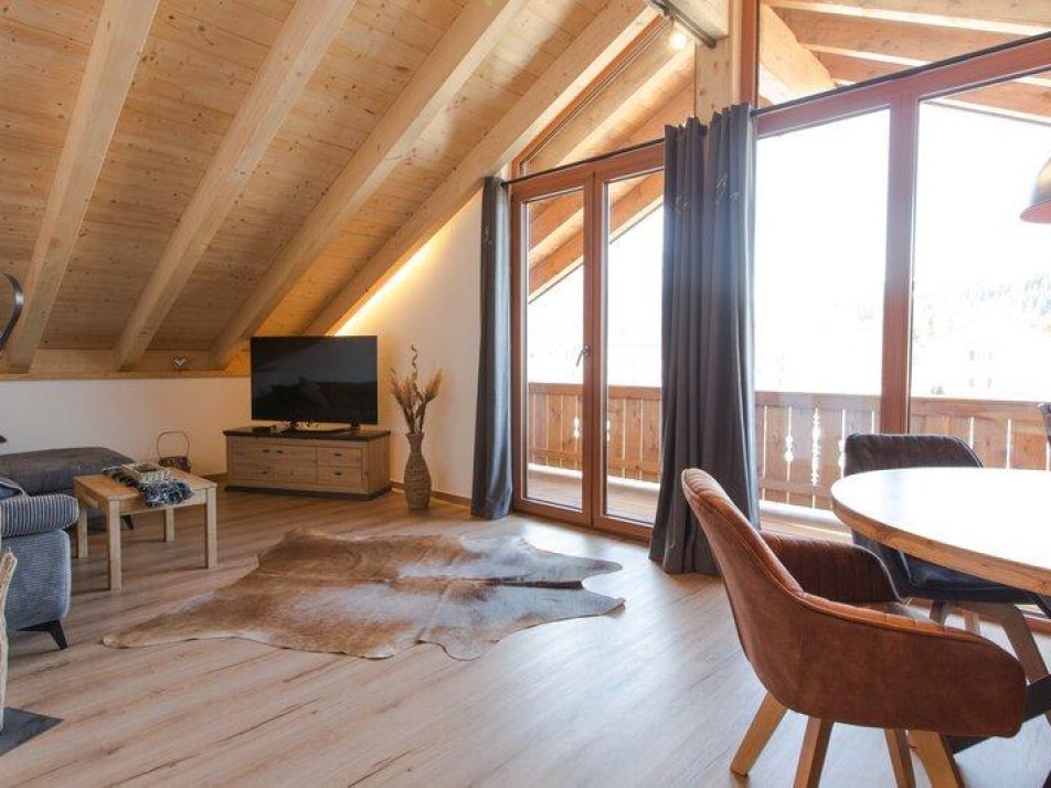 Q6r3hkCAGS39E1A13rIr