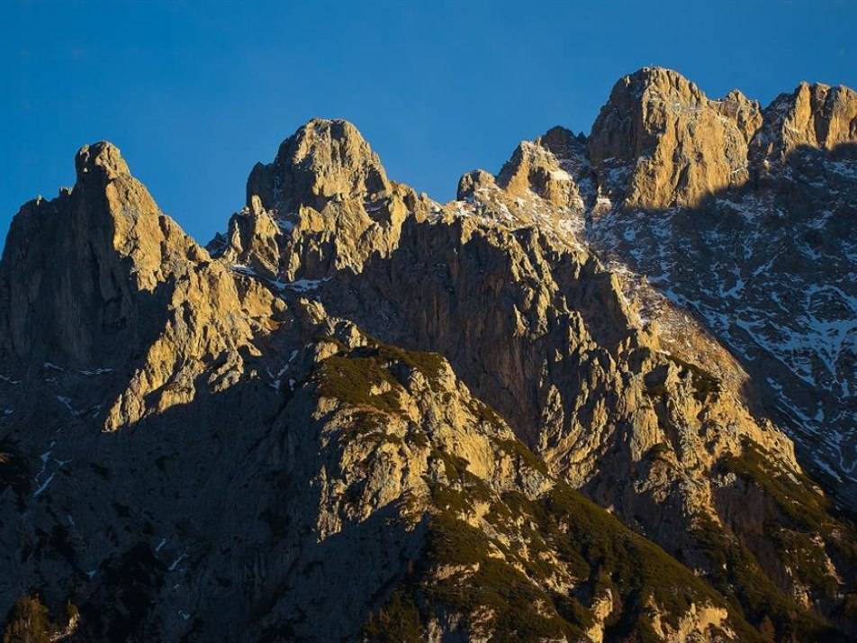 Ferienwohnungen_Haus_Lindenruh__Karwendelblick, © HAUS LINDENRUH