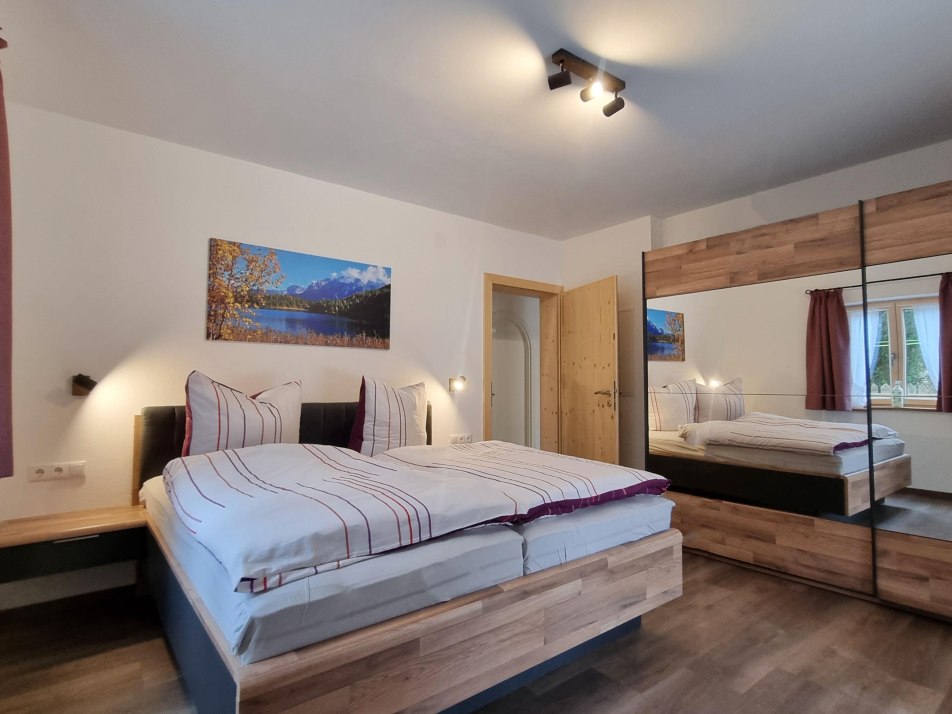 Schlafzimmer1