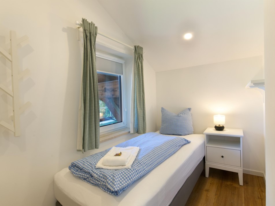 Schlafzimmer 3