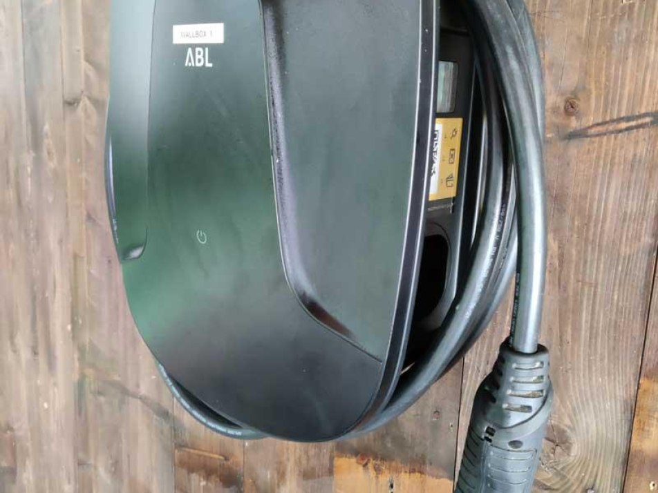 wallbox-rusticana_25-200-5