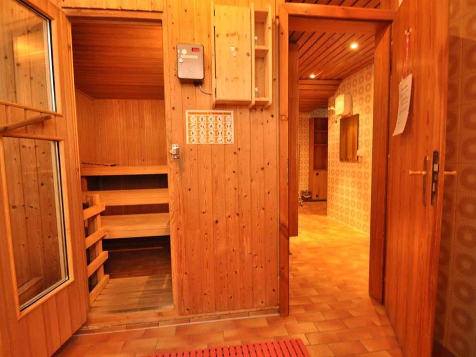 sauna