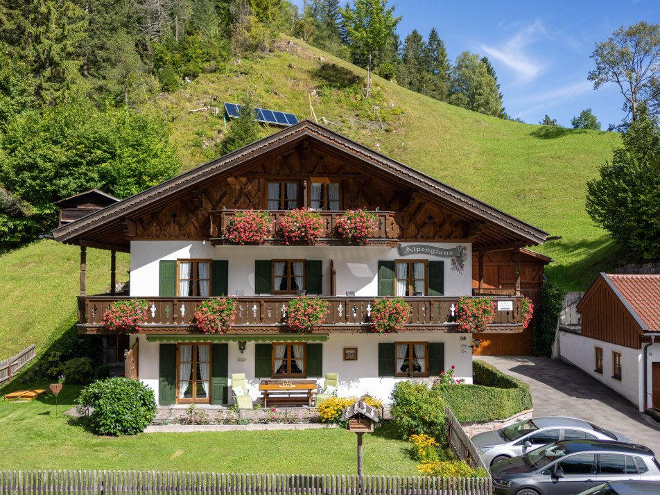 Hausbilder Alpenglanz