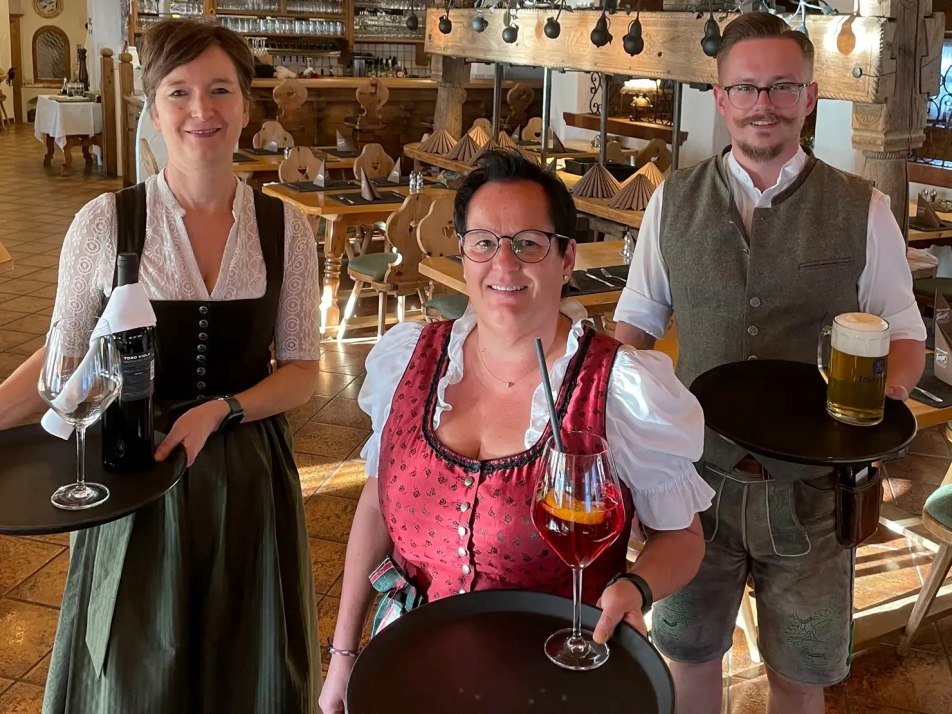 Restaurant_Beim_Mini_Alpen-Caravanpark-Zick-Tennsee-Kruen Restaurant_Beim_Mini_Alpen-Caravanpark-Zick-Tennsee-Kruen