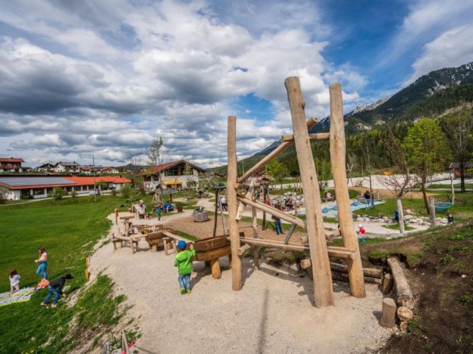 Kinderfest am Flößer-Spielplatz Krün, © Alpenwelt Karwendel | Hannes Holzer