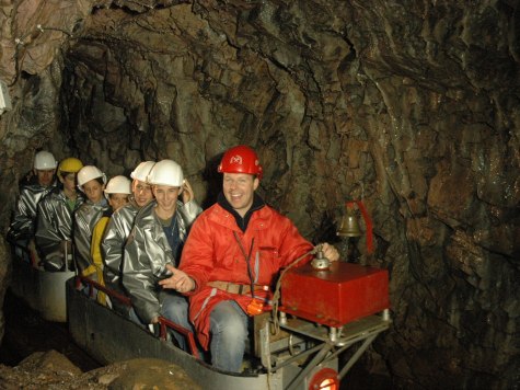 Grubenbahn im Silberbergwerk Schwaz, © Schwazer Silberbergwerk