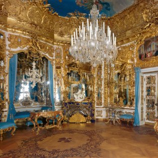 Der berühmte Spiegelsaal im Schloss Linderhof bei Ettal, © Bayerische Schlösserverwaltung www.linderhof.de