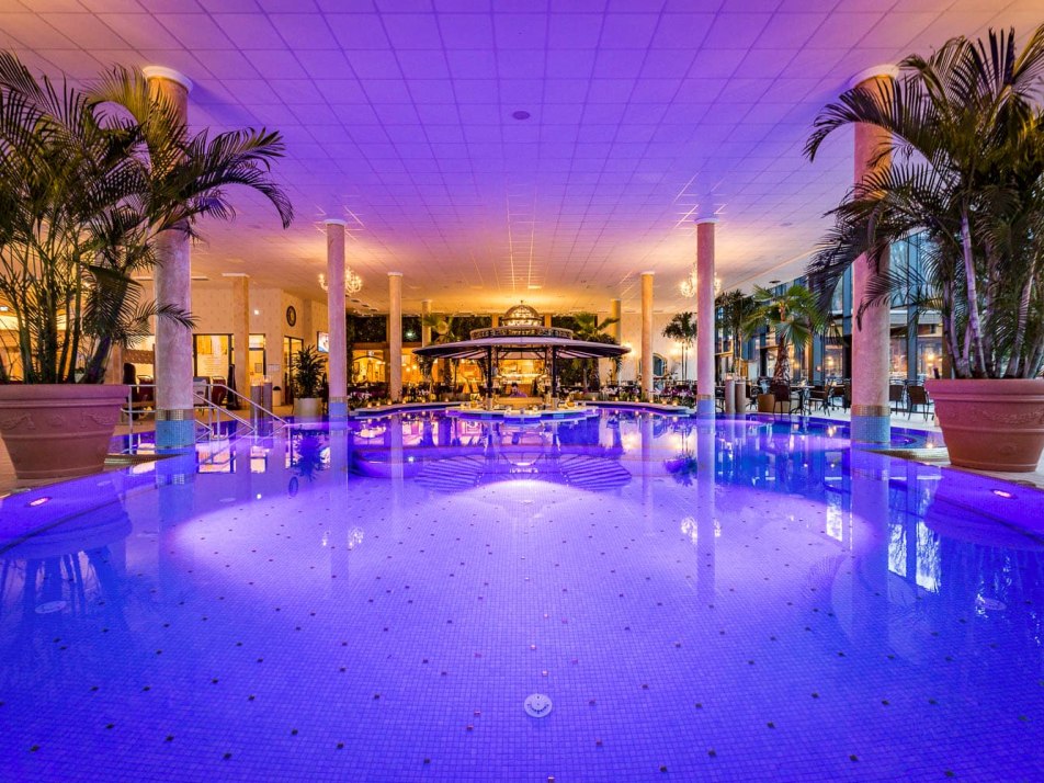 Kristall Therme Trimini Innen (1).jpg, © Kristall Therme Trimini Kochel am See