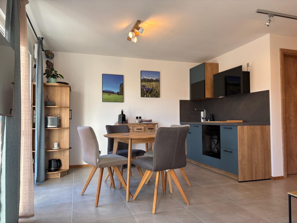 IMG_0722 (4) IMG_0722 (4)