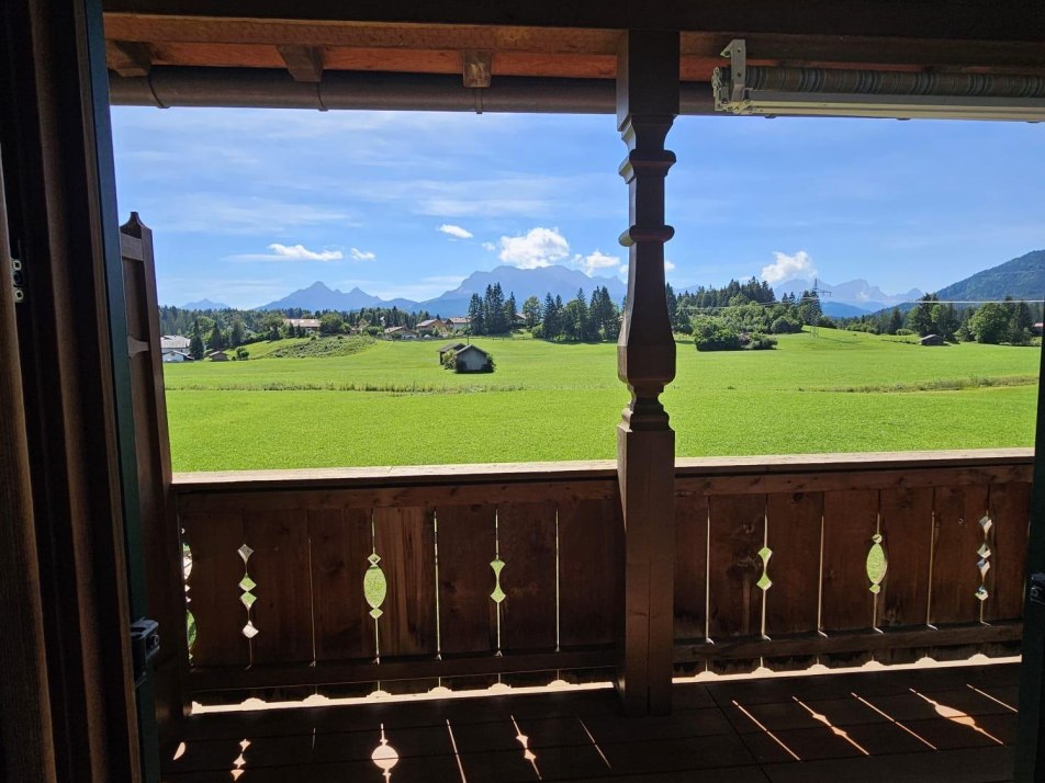 c69454ae-9905-4e9b-96ab-0446ac933583