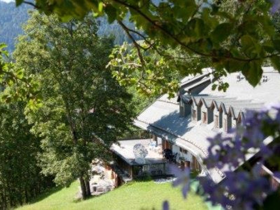 Sommeransicht Berghaus