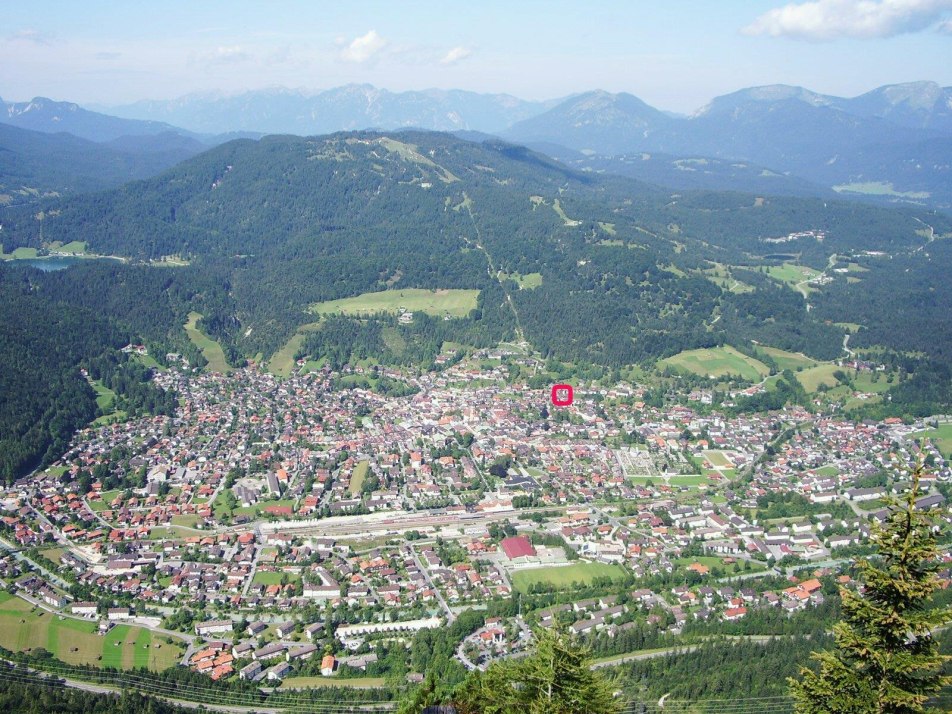 Unsere Zentrums- UND Berg- nahe Lage in Mittenwald