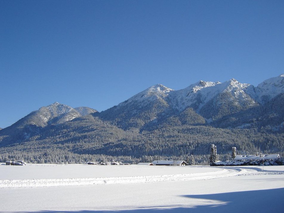 Wintertraum mit Loipen am Haus