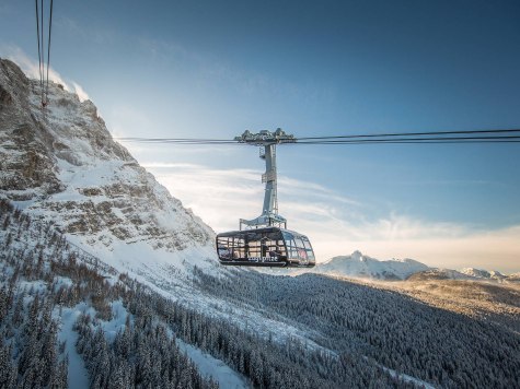 Die Gondel auf dem Weg zur Bergstation der Zugspitzbahn , © Bayerische Zugspitzbahn Bergbahnen AG | Max Prechtel 