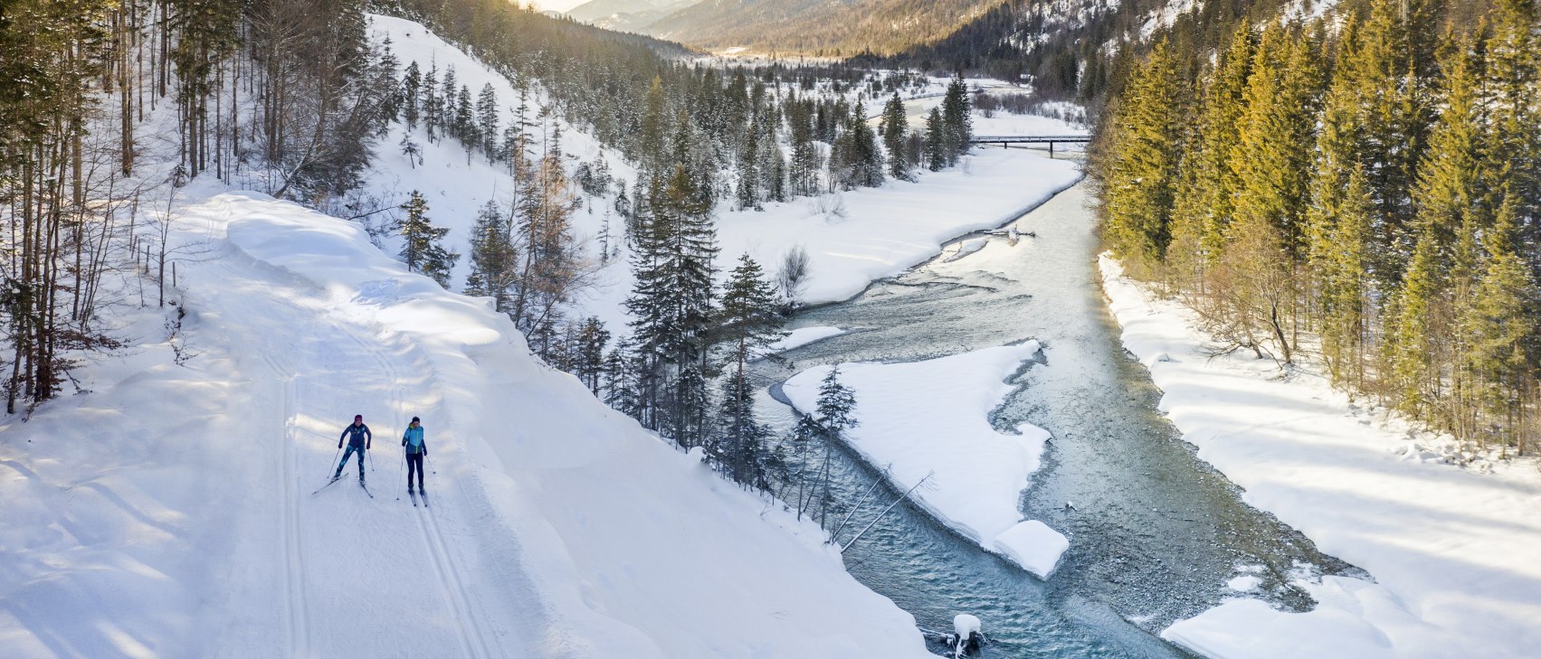 Langlaufen auf der Kanadaloipe, © Alpenwelt Karwendel | Oberbayern.de | Peter v. Felbert Langlaufen auf der Kanadaloipe, © Alpenwelt Karwendel | Oberbayern.de | Peter v. Felbert