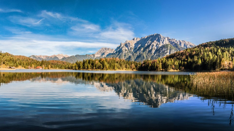 An idyll between Wetterstein and Karwendel mountains, © Alpenwelt Karwendel | Wera Tuma An idyll between Wetterstein and Karwendel mountains, © Alpenwelt Karwendel | Wera Tuma