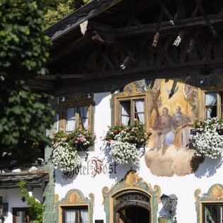 Frontansicht Hotel Post in Wallgau, © Alpenwelt Karwendel | Wolfgang Ehn