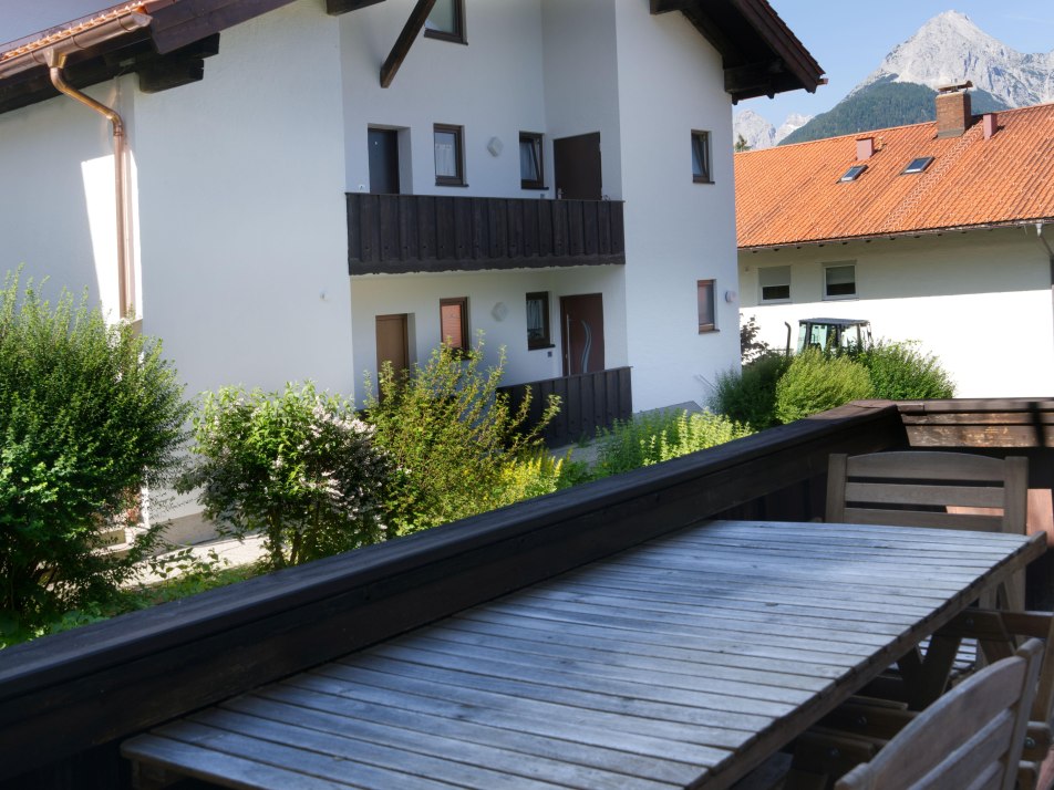 Balkon OG