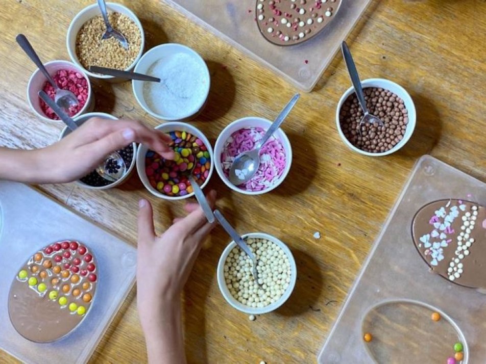 Bunte Schokoladenreise mit CHOCOWERK, © Alpenwelt Karwendel /Holzer´s Cafe Alpenblick