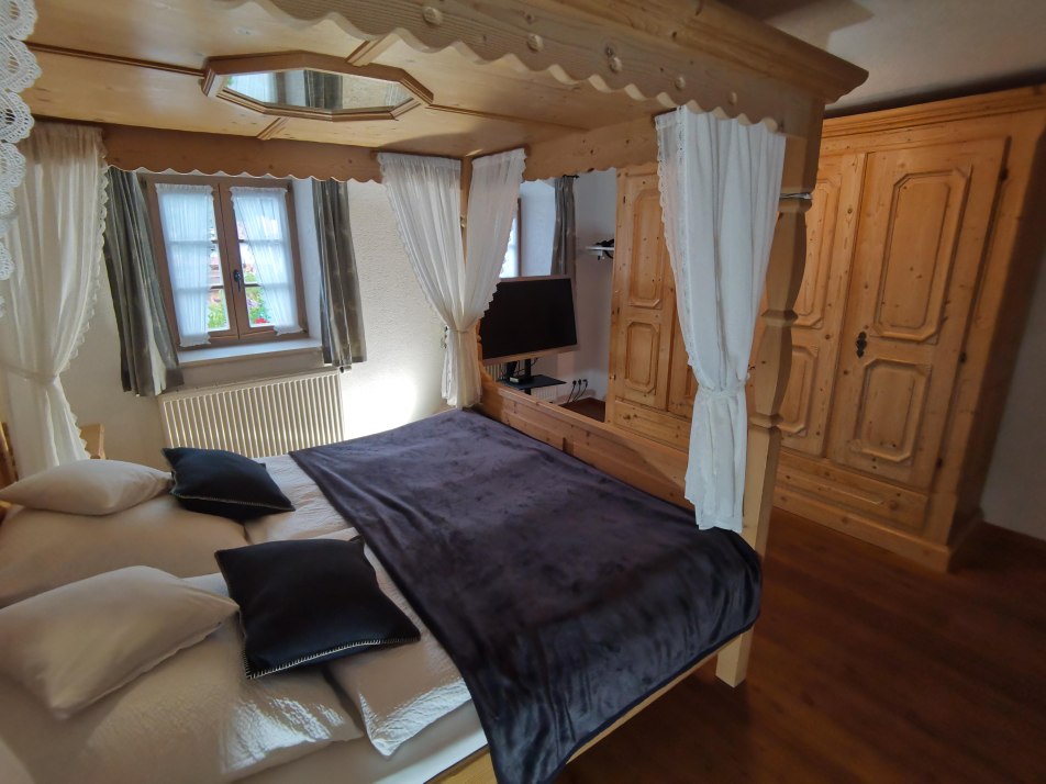 schlafzimmer bichler 24
