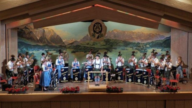 Kurkonzert mit der Musikkapelle Krün, © Musikkapelle Krün | Kriner Kurkonzert mit der Musikkapelle Krün, © Musikkapelle Krün | Kriner