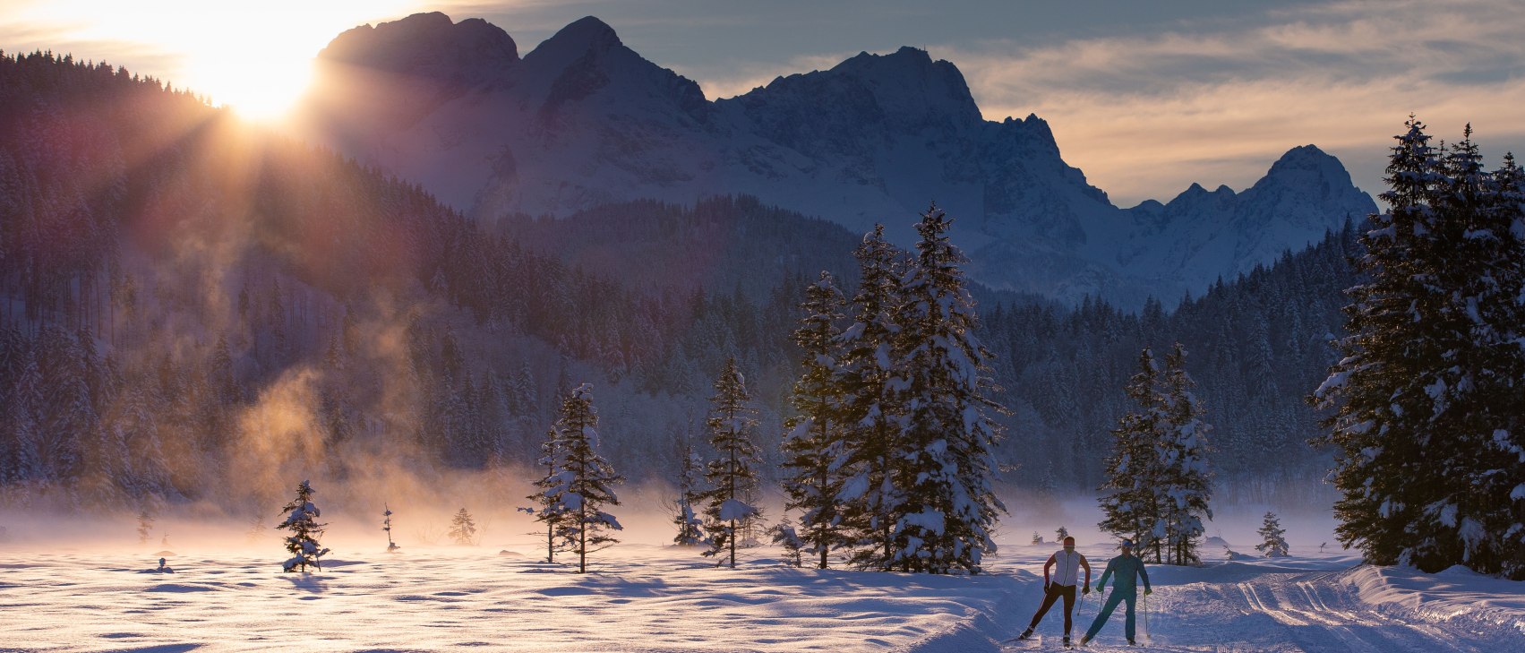 Skating auf der Genussloipe, © Alpenwelt Karwendel | Weiermann&Kriner