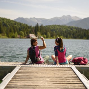 Sommerliche Momente am Lautersee bei Mittenwald, © Alpenwelt Karwendel | Philipp Gülland Sommerliche Momente am Lautersee bei Mittenwald, © Alpenwelt Karwendel | Philipp Gülland