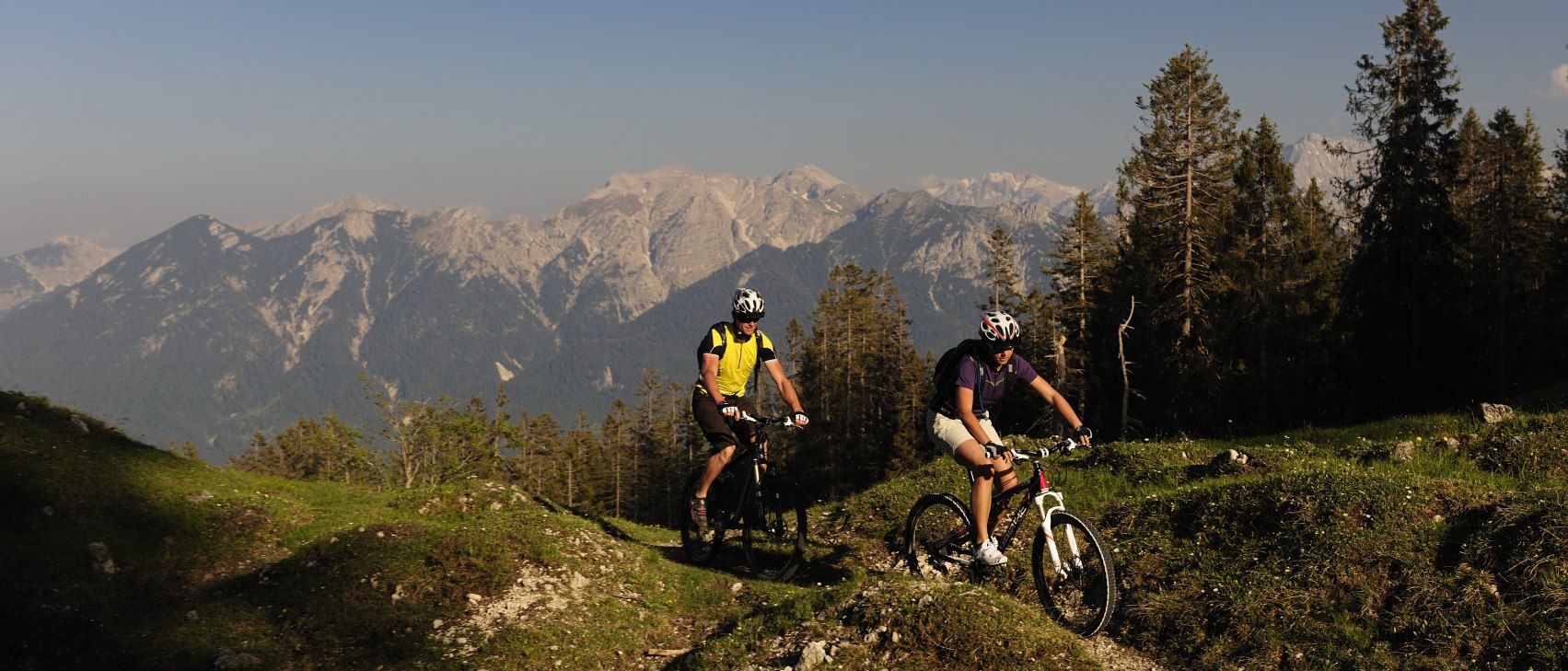 Mountenbiker auf dem Singletrail, © Alpenwelt Karwendel | Wolfgang Ehn, Wolfgang Ehn - www.wolfgang-ehn.de