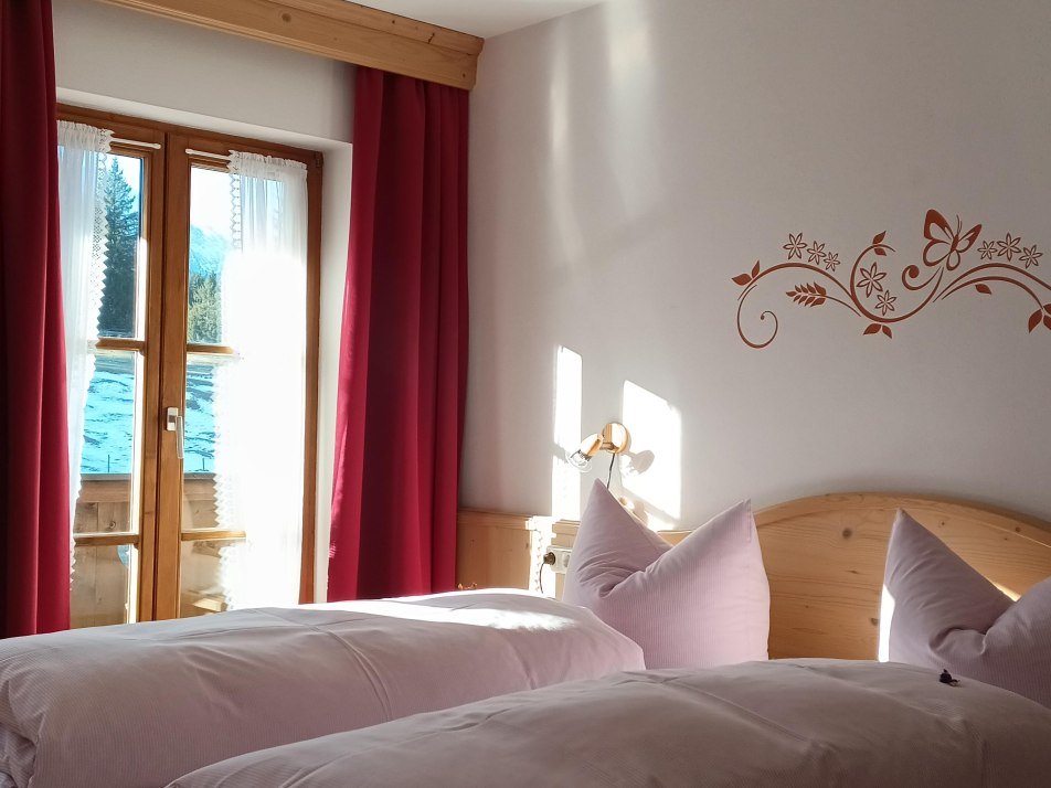 Schlafzimmer 2 mit Balkon