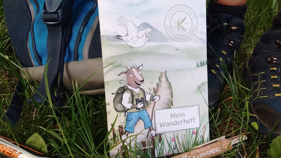 Wanderheft für Kinder der Alpenwelt Karwendel, © Alpenwelt Karwendel | Magdalena Sailer Wanderheft für Kinder der Alpenwelt Karwendel, © Alpenwelt Karwendel | Magdalena Sailer