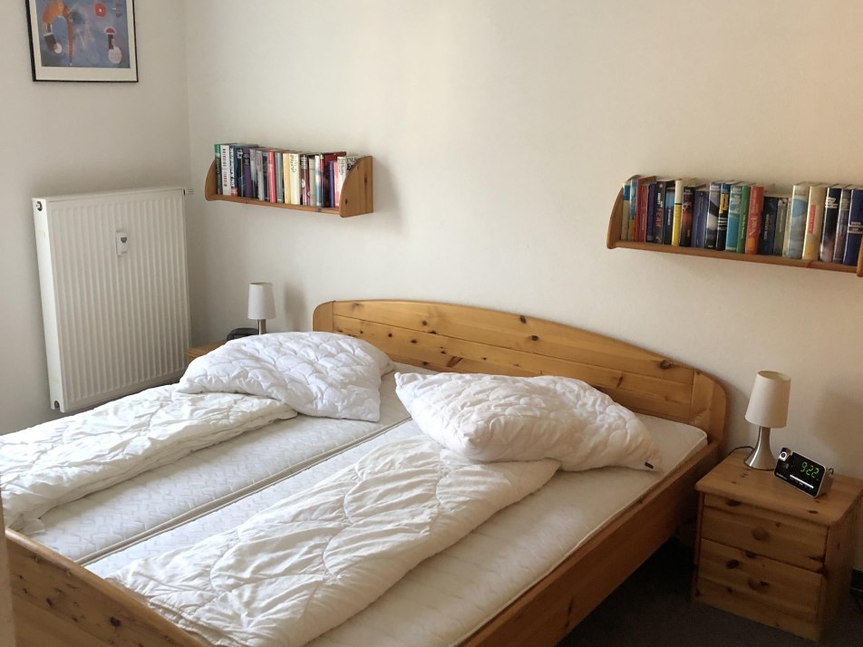 Schlafzimmer 2